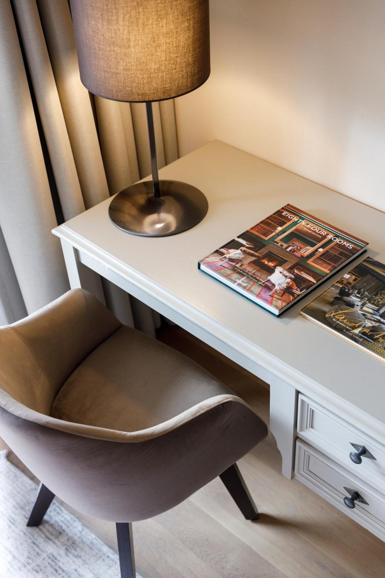 Hotel Pienzenau Am Schlosspark Мерано Экстерьер фото